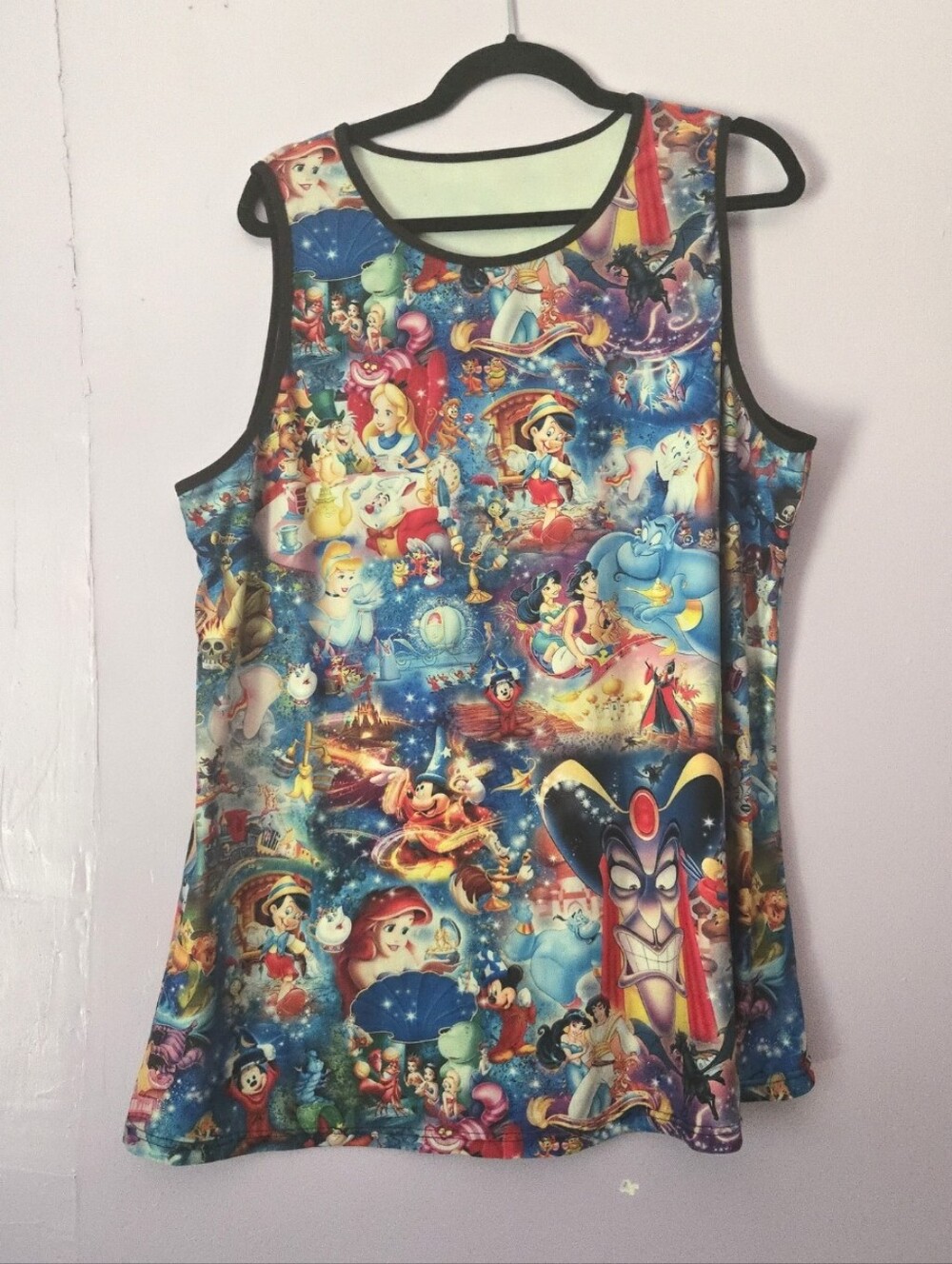 Disney Charater Tanktop XL